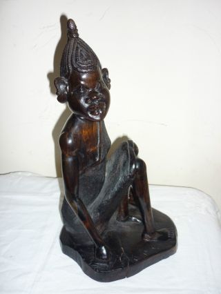 Vintage African Carving In Dark Hardwood Of A Woman 32cm Tall,  Hand Carved photo