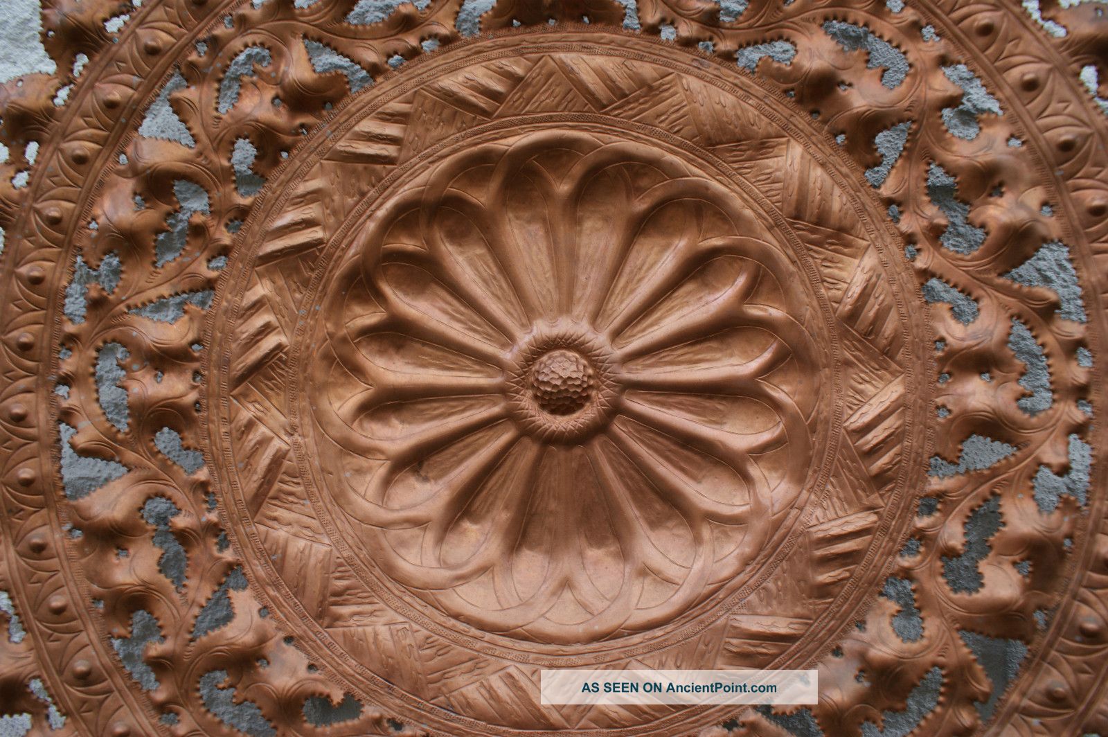 Rare Hand Beaten Arts & Crafts Copper Charger Wall Plaque E Casagrande Italy Arts & Crafts Movement photo