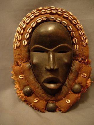 72,  Outstanding Dan Poro Society Ceremonial Mask W/medicine Cloth,  Liberia photo