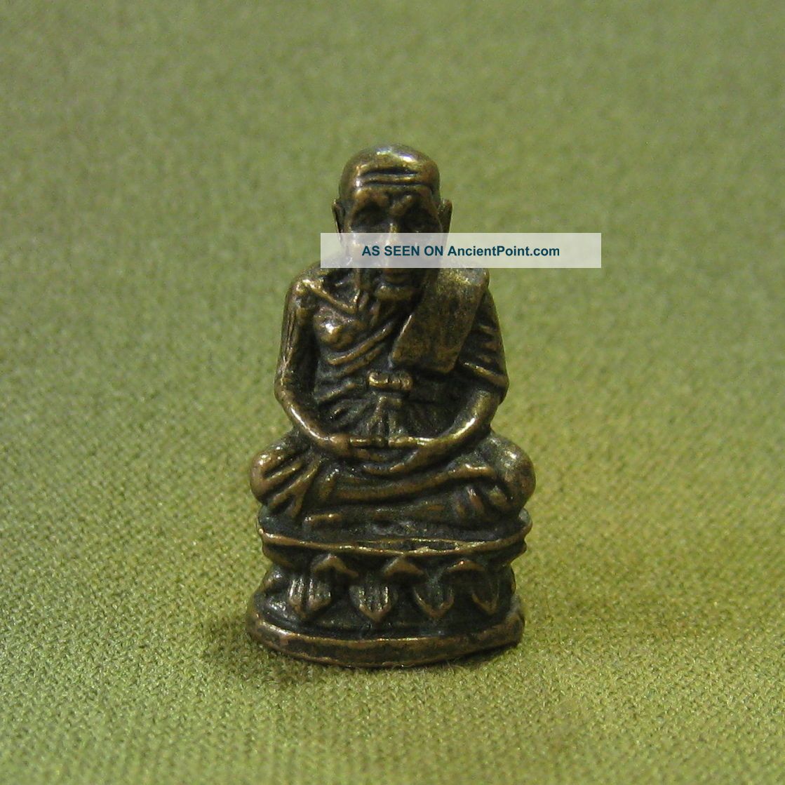 Mini Lp Luang Pou Tuad Sculpture Good Luck Safety Charm Thai Amulet Amulets photo