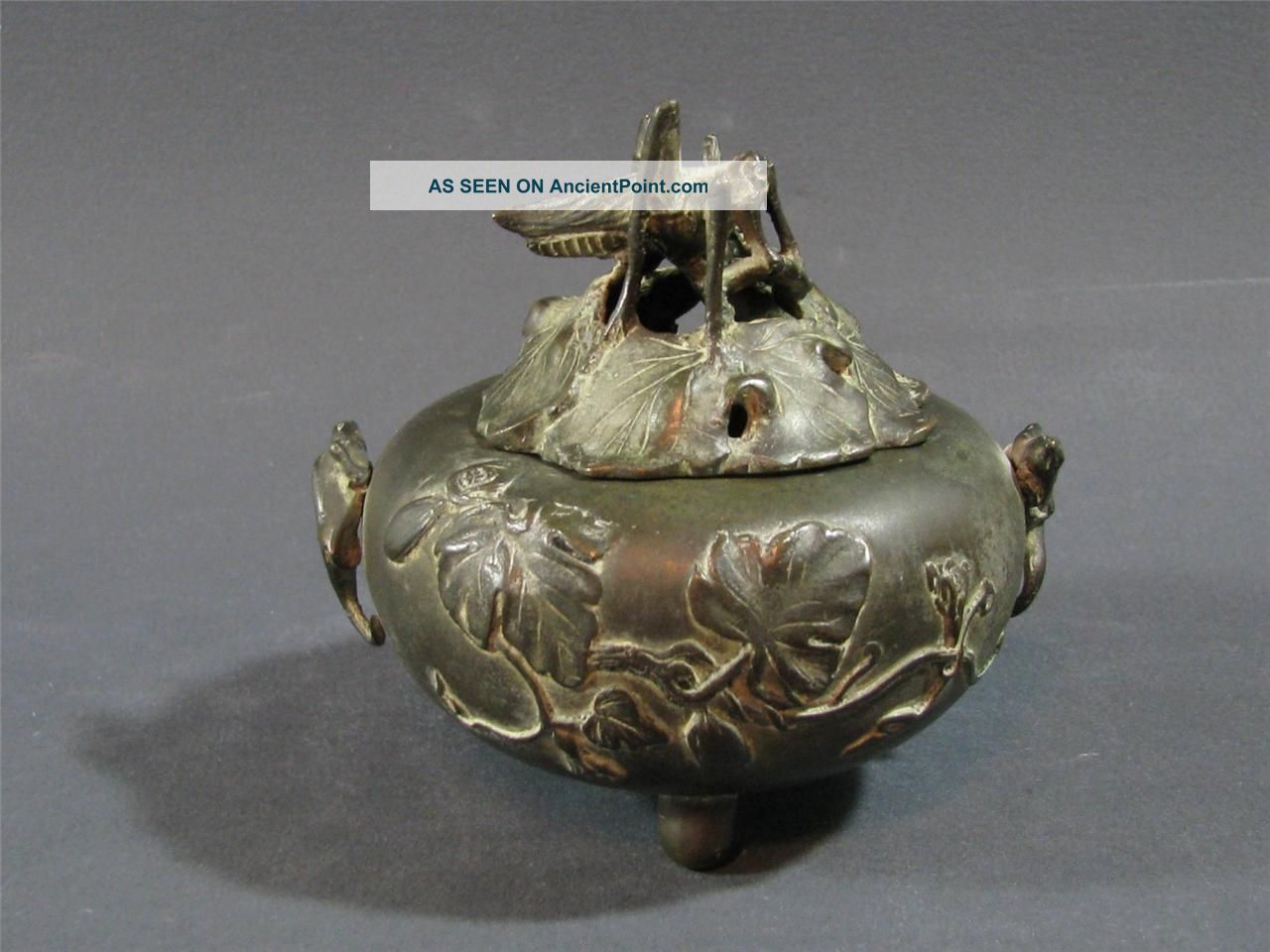 Antique Japanese Bronze Censer Grasshopper/cricket Finial Lizard Handles Vases photo