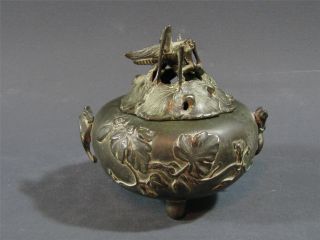 Antique Japanese Bronze Censer Grasshopper/cricket Finial Lizard Handles photo