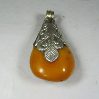 White Copper Inlay Chinese Amber Necklace & Pendant photo