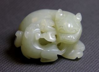 Hetian Jade Carving Two Tigers photo