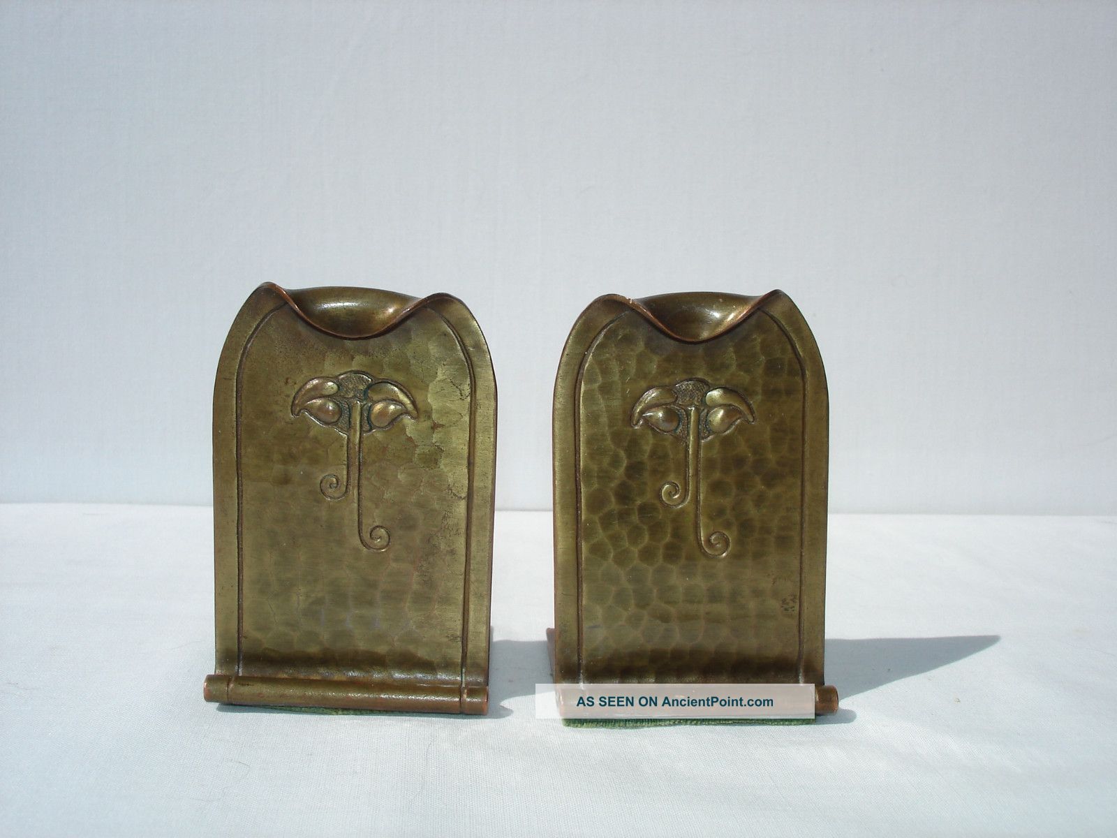 Roycroft Arts & Crafts Metalware Hammered Bookends Metalware photo