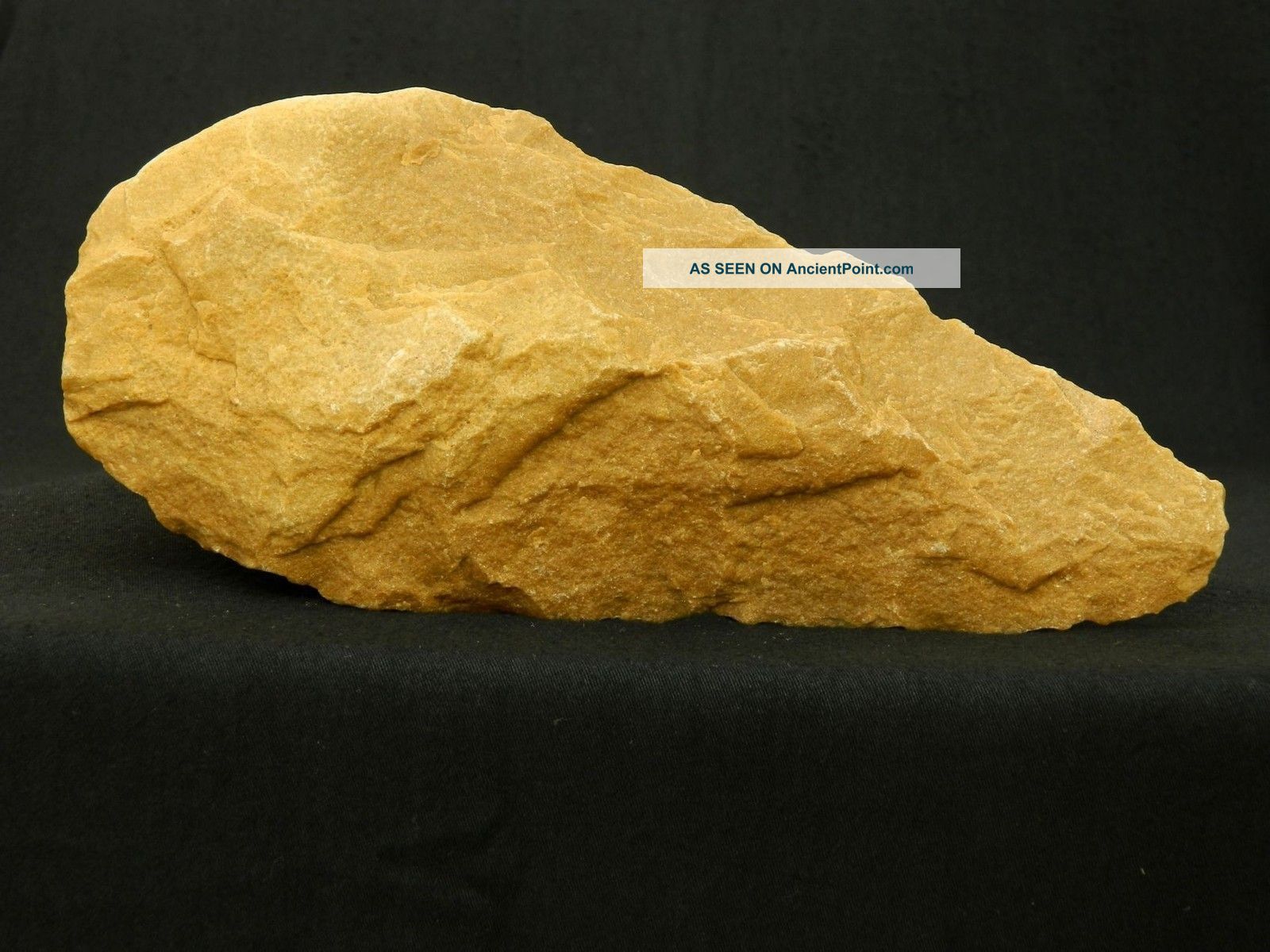 Lower Paleolithic Paleolithique Quartzite Hand Axe - 700000 To 100000 Bp - Sahara Neolithic & Paleolithic photo