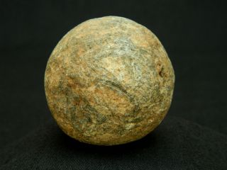Neolithic Neolithique Granite Bola (hunting Weapon) - 6500 To 2000 Bp - Sahara photo