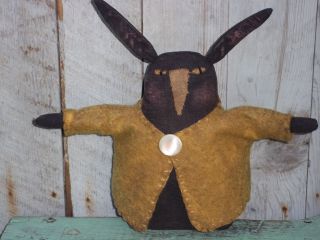Very Prim And Folky Black Stump Spring Thyme Bunny Wool Felt Jacket Pfatt photo