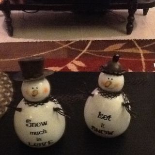 Primitive Snowmen With Twig Arms Top Hats And Scarves.  Snow Much In Love 6 