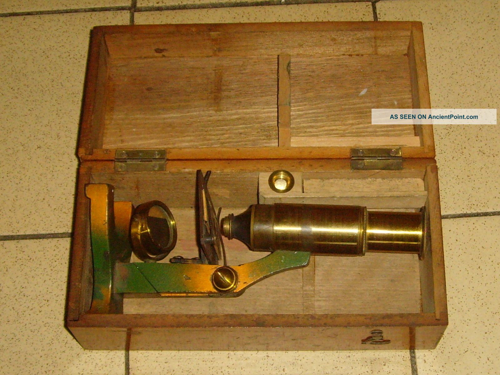 An Antique Boxed Brass Microscope C1890/1900 Other photo