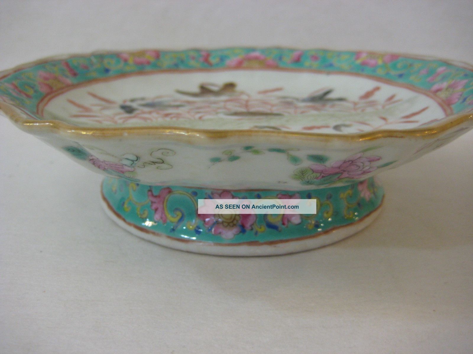 Antique Qing Dynasty Guangxu Detail Hand Painted Chinese Footed Bowl - Repaired Bowls photo