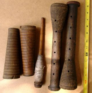 Of 5 Vintage Antique Wooden Thread Spool Bobbins - Wood Mill Bobbins - Spindle photo