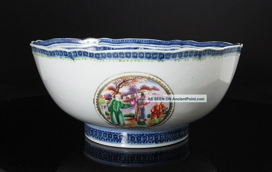 Large Antique 18c Chinese Export Porcelain Bowl With Scenes Of Figures Bowls photo