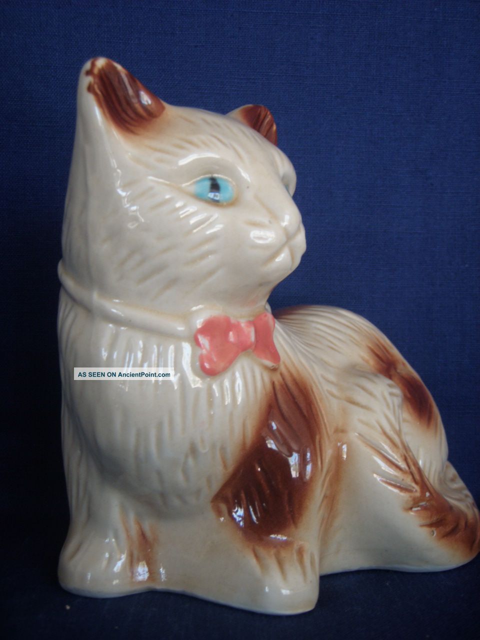 Cat Kitten Blue Eyes,  Beige W/ Brown Figurine Hand Painted,  Made In Brazil Figurines photo