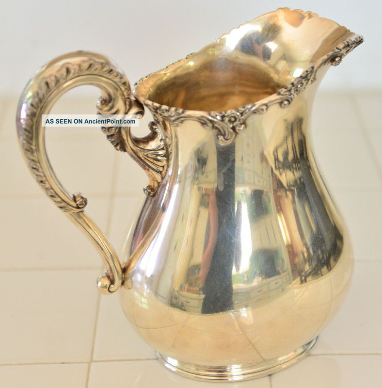 Antique Water Pitcher Meriden Co.  Silver Plate.  457 Pitchers & Jugs photo