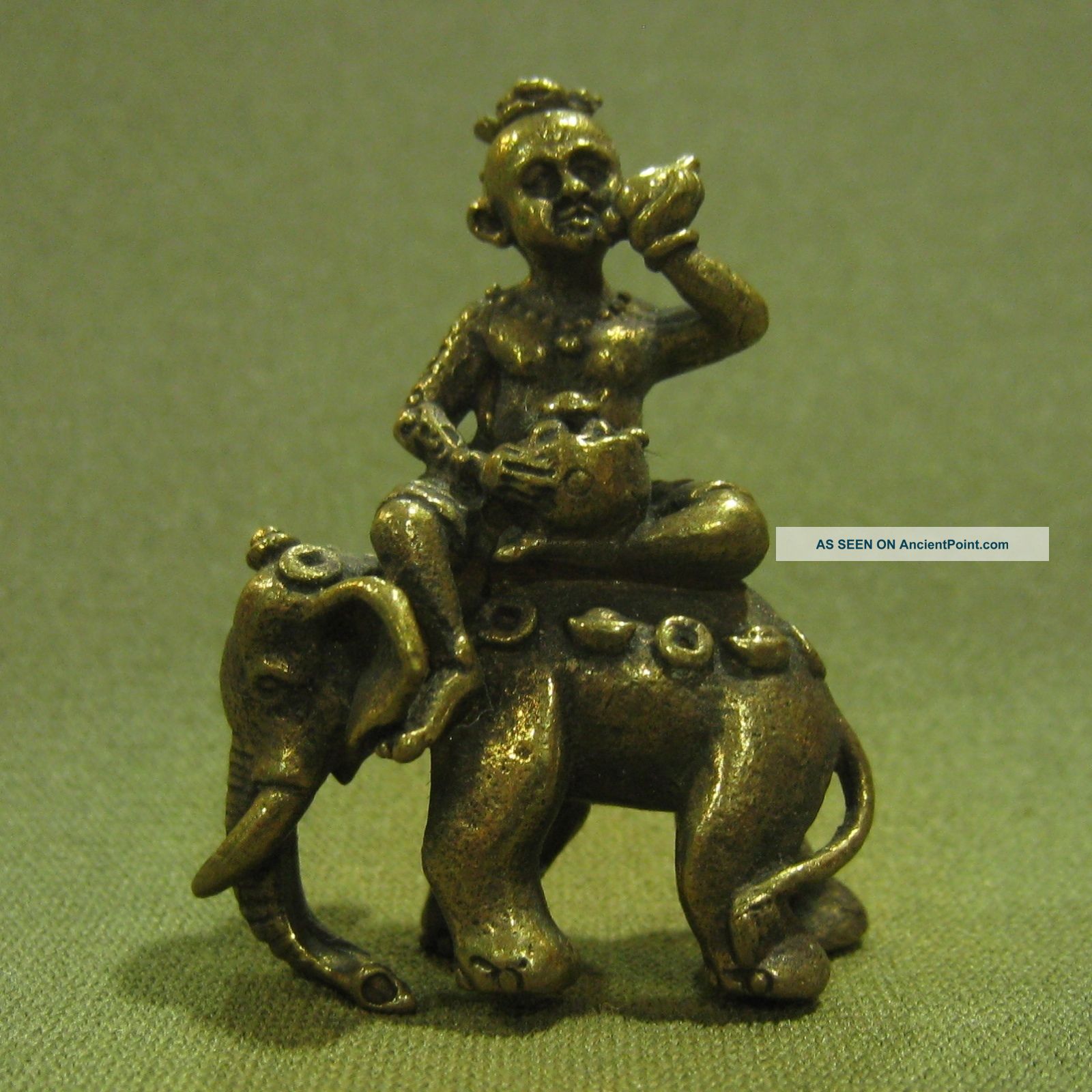 Kumanthong On Wealth Elephant Rich Lucky Sacred Charm Thai Amulet Amulets photo