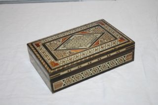 Marquetry Box Turnbridge Ware Inlaid Micro Mosaic Pttrn Wood Tiny Pttrn Vintage photo