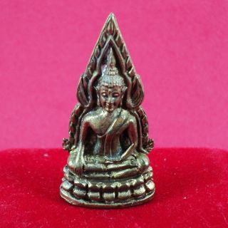 Phra Buddha Chinaraj,  Old Bronze Buddha Medal Amulet Thailand Antiques Sacred photo
