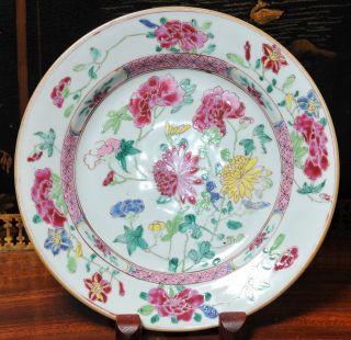 Pair Of 18c Antique Chinese Hand Painted Porcelain Plates Vivid Flower photo