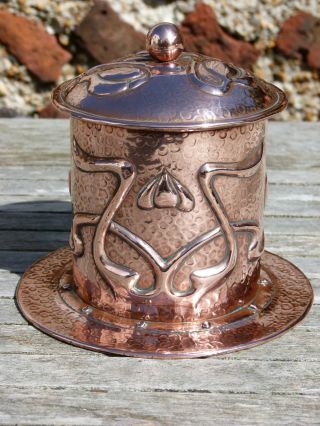 An Exceptional J & F Pool Of Hayle Arts & Crafts Copper Biscuit Barrel. photo