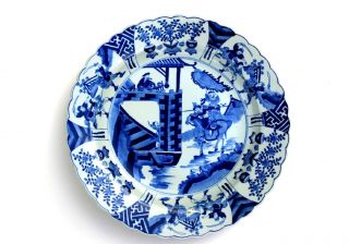 Huge Plate Qing Dynasty Kangxi Marked Blue And White Porcelaine Battle Scenes photo