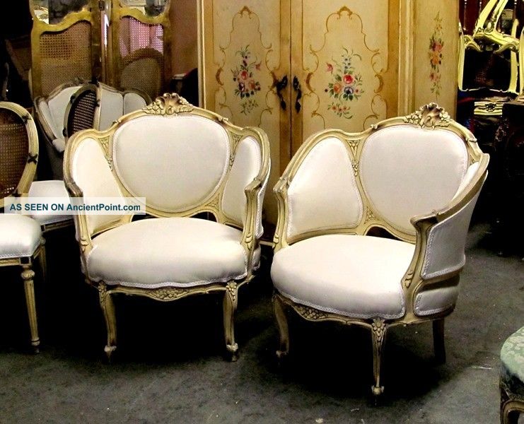 Large Chic Corbeille Rococo Painted Bergere Chairs 1900-1950 photo