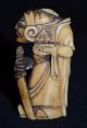 Collection Of 6 1890 - 1912 Netsuke In Lined Dsiplay Box Great Detail Netsuke photo 5