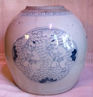Chinese Old Large Ceramic Ginger Jar Blue & White photo