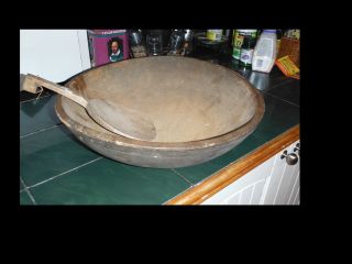 Large Antique Hand Turned Raised Lip Wooden Batter Bowl 15 