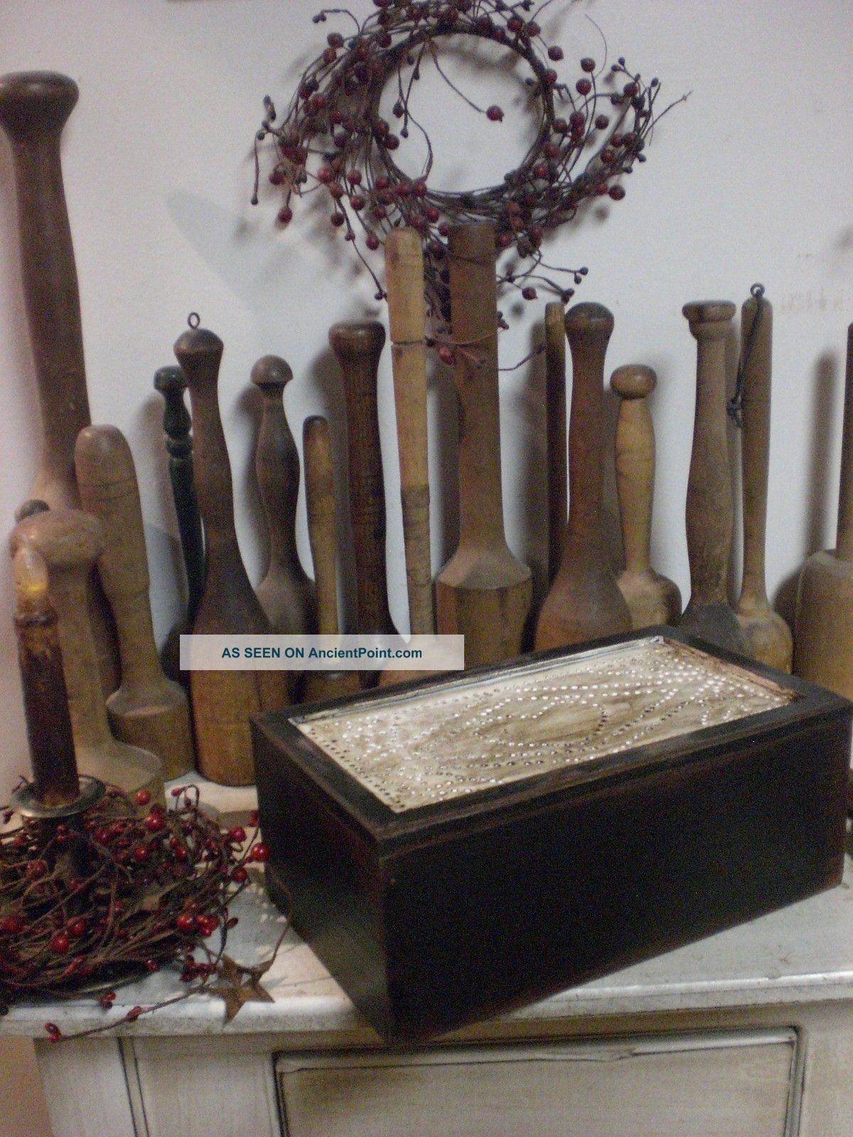 Primitive Wooden Punched Colonial Black Punched Tin Keeping Box Primitives photo