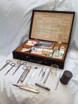 Vintage Harmsworth Home Doctors Emergency Case Full With Contents Wow Look photo
