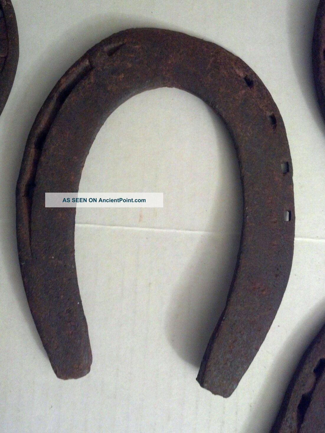5 Antique Horseshoes Various Sizes