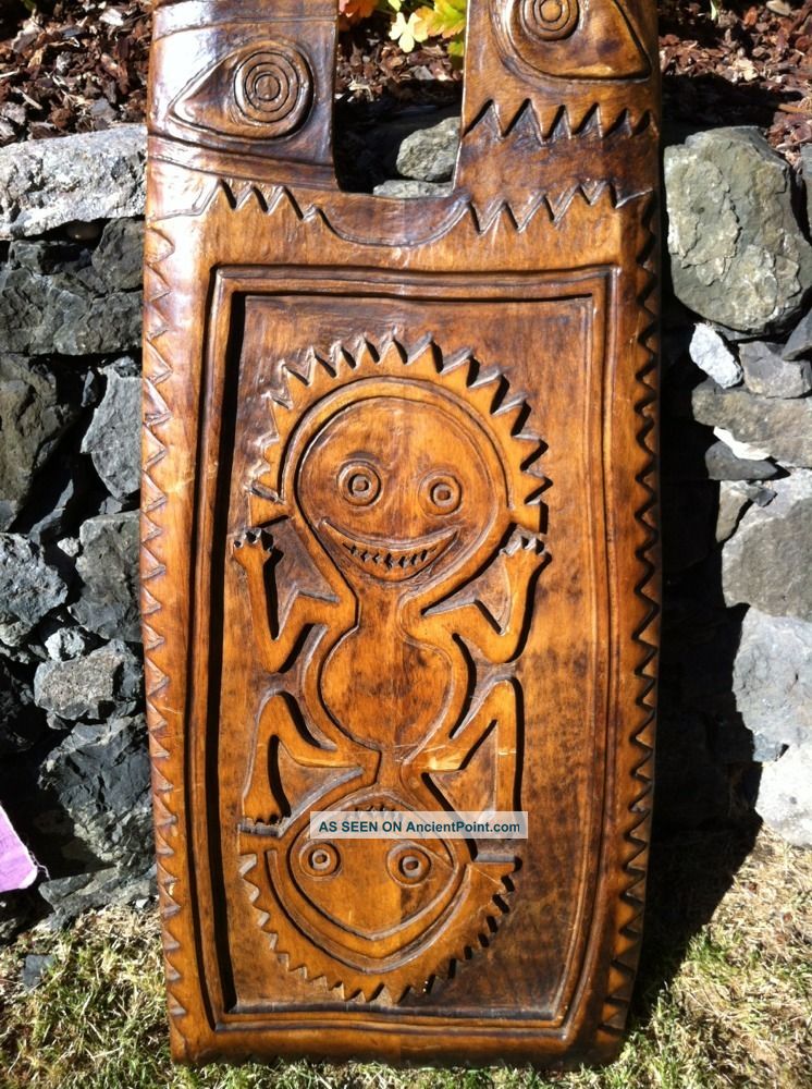 Oceania Wood Carving Wall Hanging Pacific Islands & Oceania photo