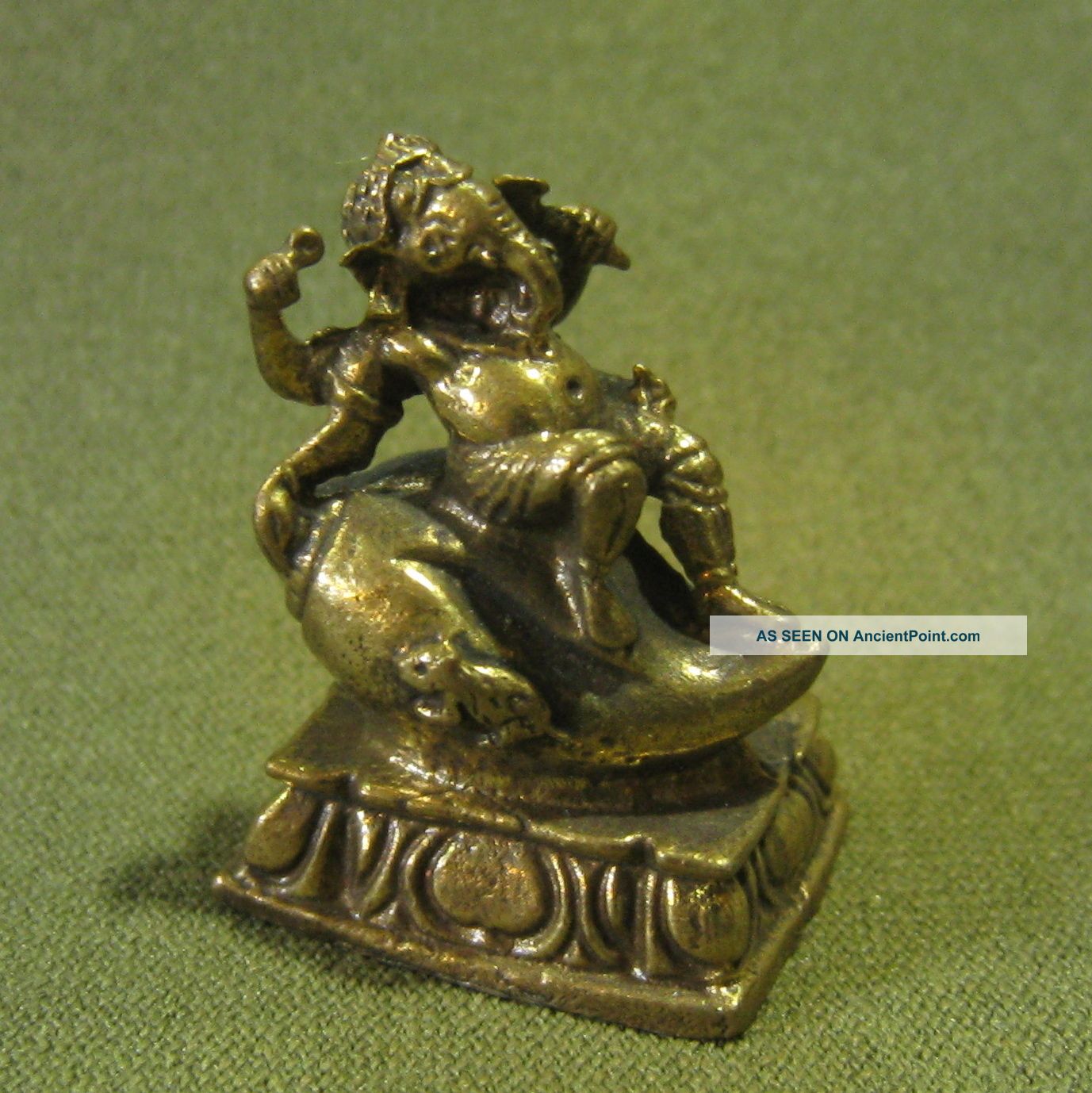 Elephant God Ganesha Ganesh On Conch Unique Hindu Sacred Charm Thai Amulet Amulets photo