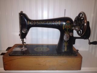 Antique / Vintage Singer 66 (k) Hand Crank Sewing Machine W/lotus Decals photo
