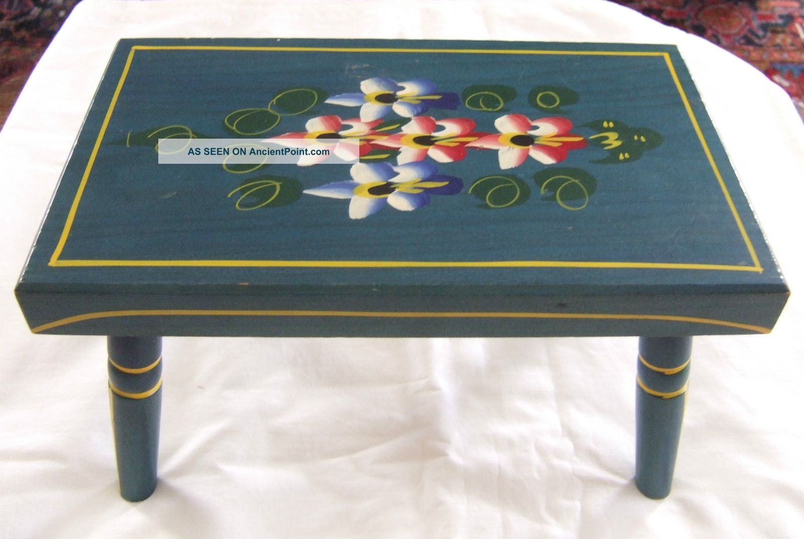 A Hand Painted Pennsylvania Dutch Country Stool From Intercourse Pa By Ebersol Primitives photo