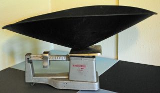 Vintage Triner Scale With Large Metal Weighing Scoop photo