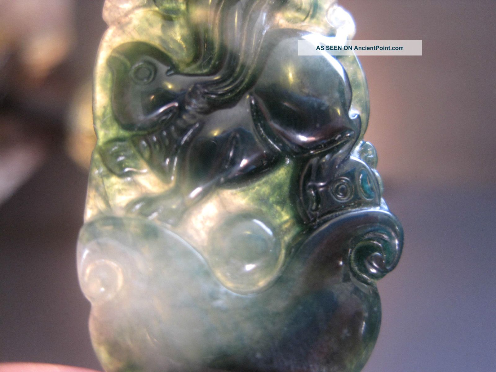 Antique Chinese Icy Green Carved Jade Pendant 4065 Necklaces & Pendants photo