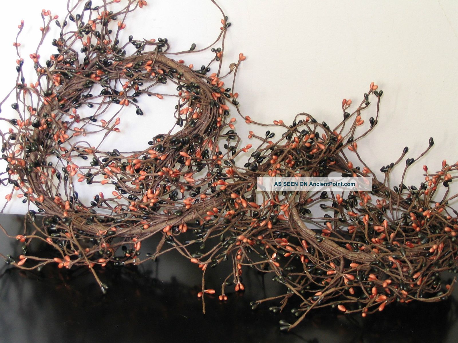 Primitive Folk Art Handcrafted Thanksgiving Orange Brown & Black Berries Garland Primitives photo