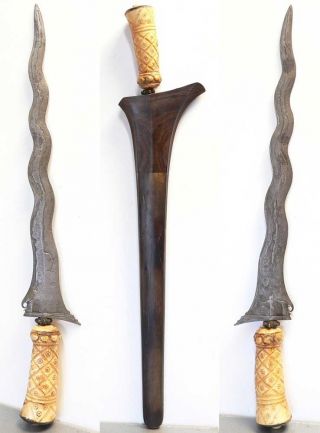 Old Lombok Kris Keris Kriss 9 Wave Magic Pamor Sword Dagger Bali Indonesia Art photo