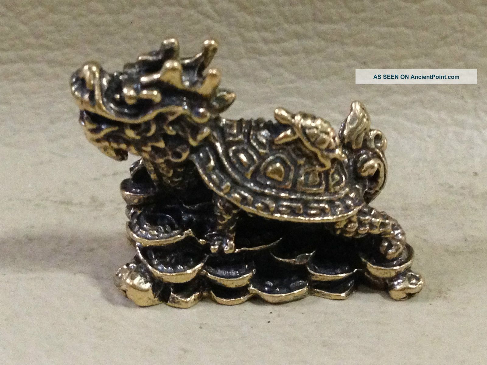 Magic Pi - Yo Powerful Hunting Money Rich Good Business Charm Thai Amulet Amulets photo