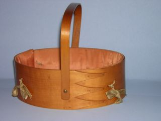 Antique / Vintage Shaker 3 - Finger Sewing Carrier Oval Box,  Silk Lined Basket photo