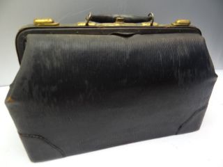 Vintage Old Leather Metal Accent Doctors Travel Bag Suitcase Carrying Case photo