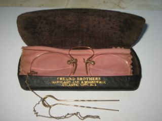 Antique Pince Nez Childs Eyeglasses Rimless W/ Hair Pin Chain In Orig Case photo