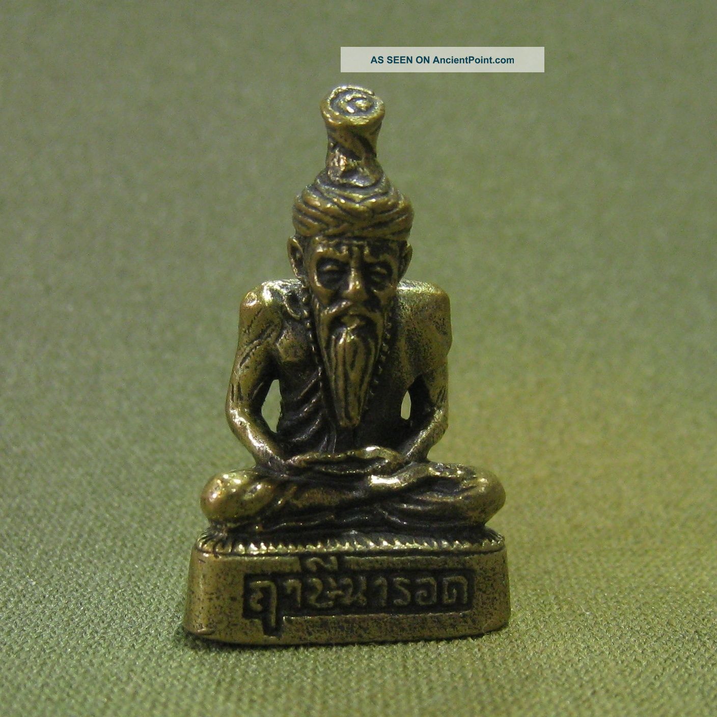 Lp Rusri Narod Hermit Knowledge Healthy Lucky Sacred Charm Thai Amulet Amulets photo