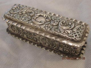 Victorian Sterling Silver Repousse & Ruffled Edge Hinged Snuff Box C1900 photo