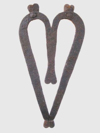 Primitive Antique 1700s Wrought Iron Hand Forged Heart Shape Hearth Trivet photo