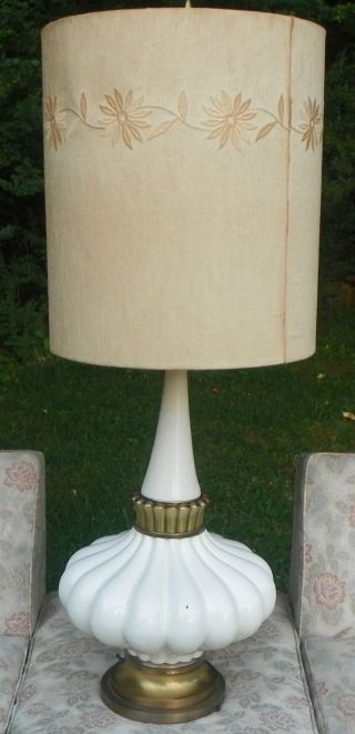 Large Mid Century Modern Lamp With Shade Bin.  /obo photo