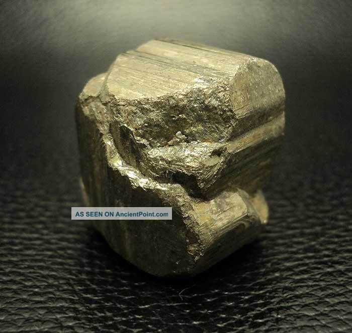 Huge Kaw Tog Pra Raung Paya Leklai Thai Amulet Amulets photo