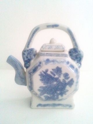 Chinese Blue & White Porcelain Floral Teapot photo